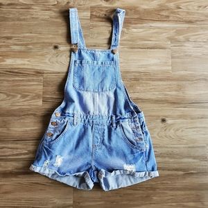 Overall shorts